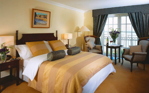 Accommodation (Hotel Accommodation)